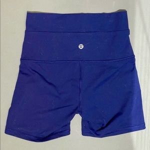 Lululemon Navy High Waisted Shorts Size 2/4
